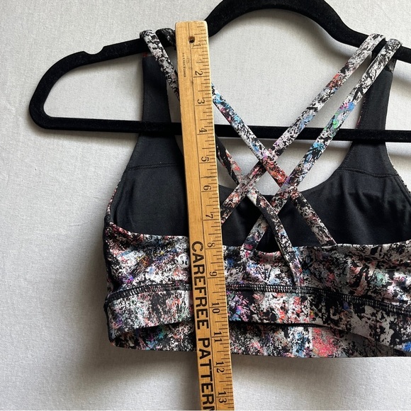 Lululemon Athletica Energy Bra Vitalize Multi Color Strappy Back Sz 4 - Picture 8 of 8